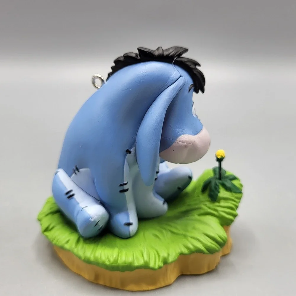 Hallmark preowned good